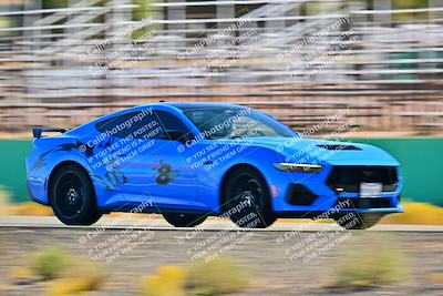 media/Oct-18-2025-Extreme Speed (Sat) [[d6d7e1fef1]]/Group 5/Session 3 (Turn 1)/